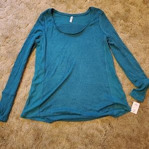 Blue long sleeve sweater